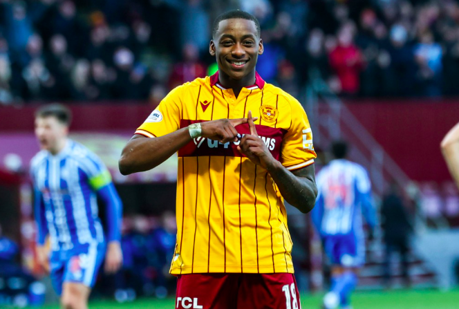 Daily Record Sport tweet media