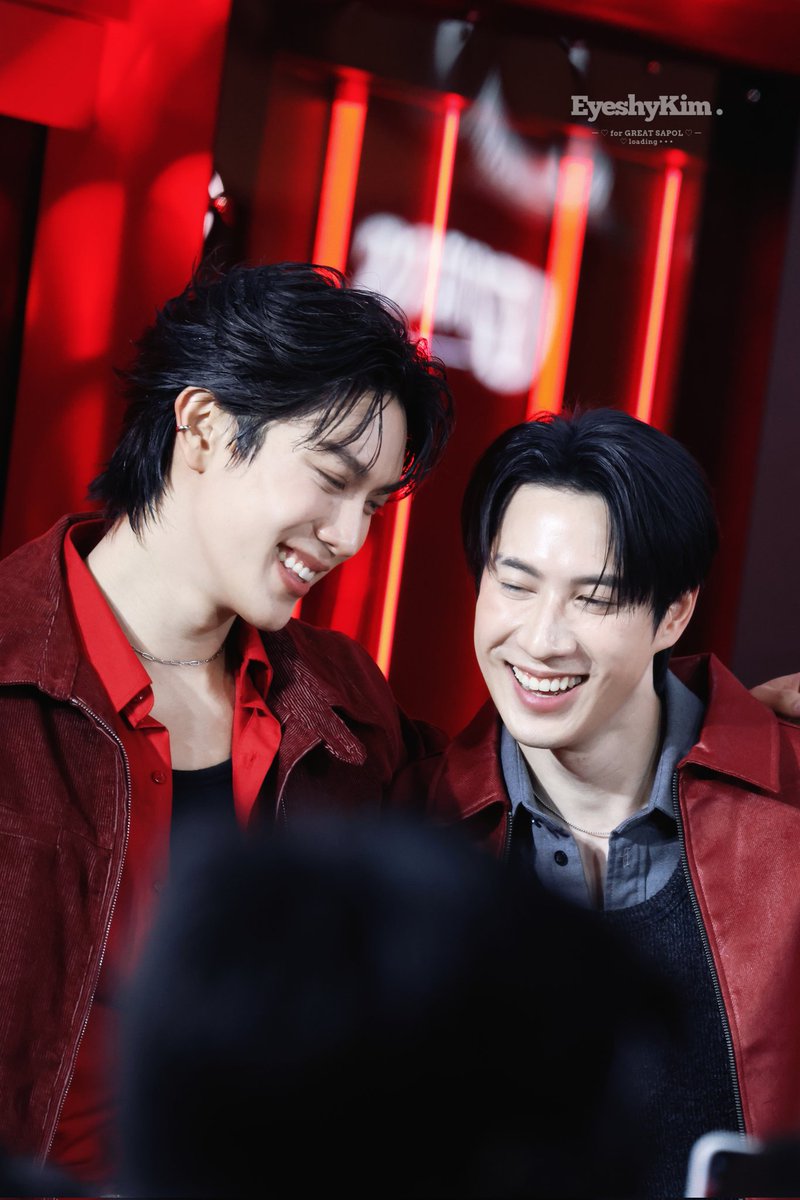 🐸🐸

ㅡ ♡ #grtsp #brightrpp #GreatBright ♡ ㅡ

GREATBRIGHT WITH LOREAL 
#LOrealTriplePowerXGreatBright