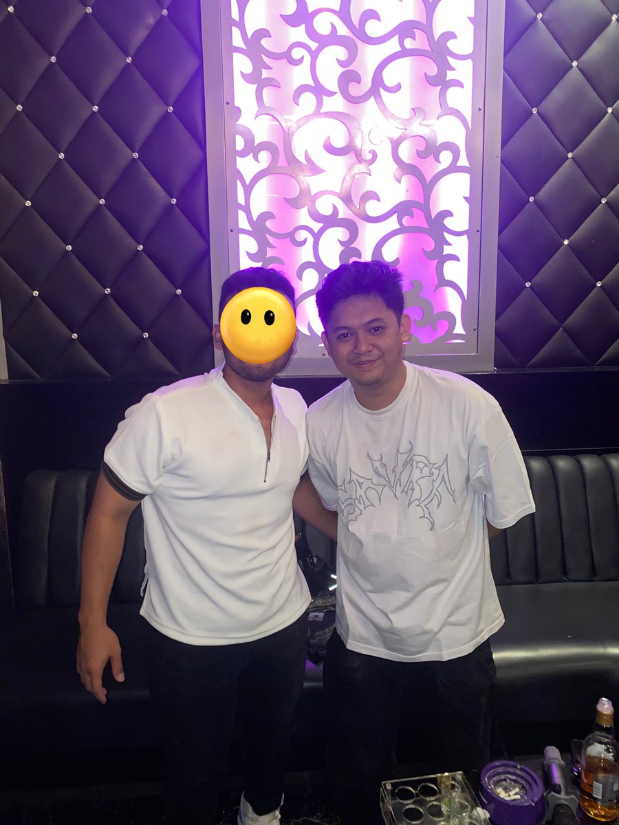 Alten Hofstrasse tweet media