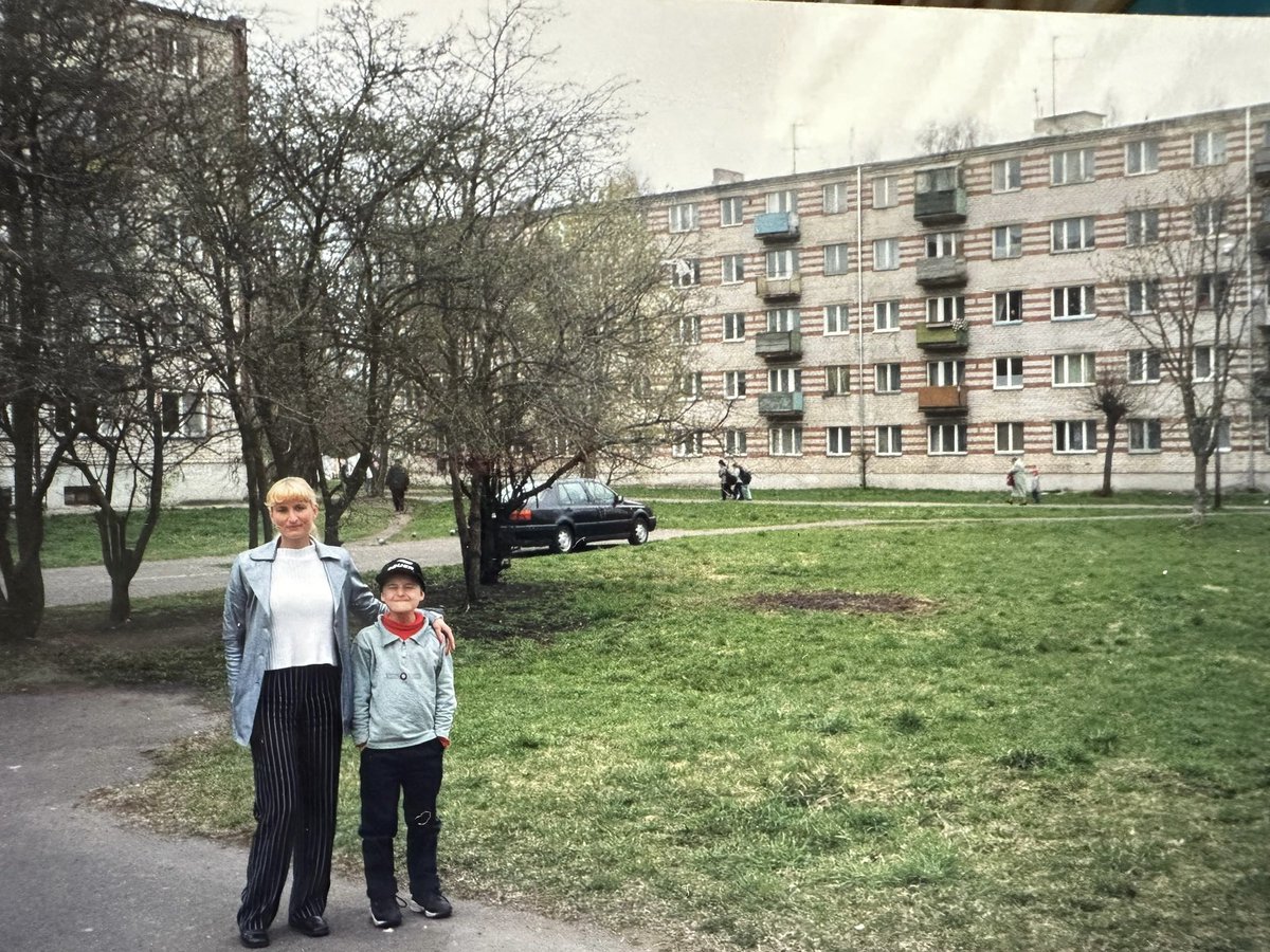 TKralow's tweet image. Its in your hands to change the reality of your bloodline. They depend on you. Make them proud!