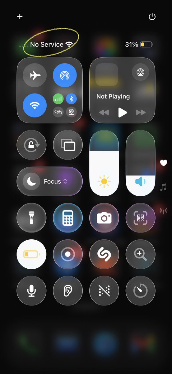 Loudlymute's tweet photo. Dear @airtelindia @Airtel_Presence your service has deteriorated so bad that even wifi calling is not working. Your helpline closes the complaint without resolution. Seriously considering migrating to @reliancejio https://t.co/pkFoeVejs9