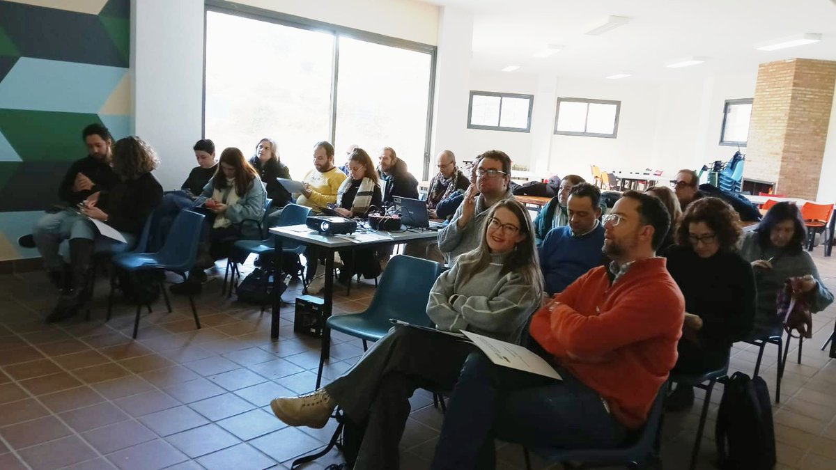 SEEMVRProsper tweet media