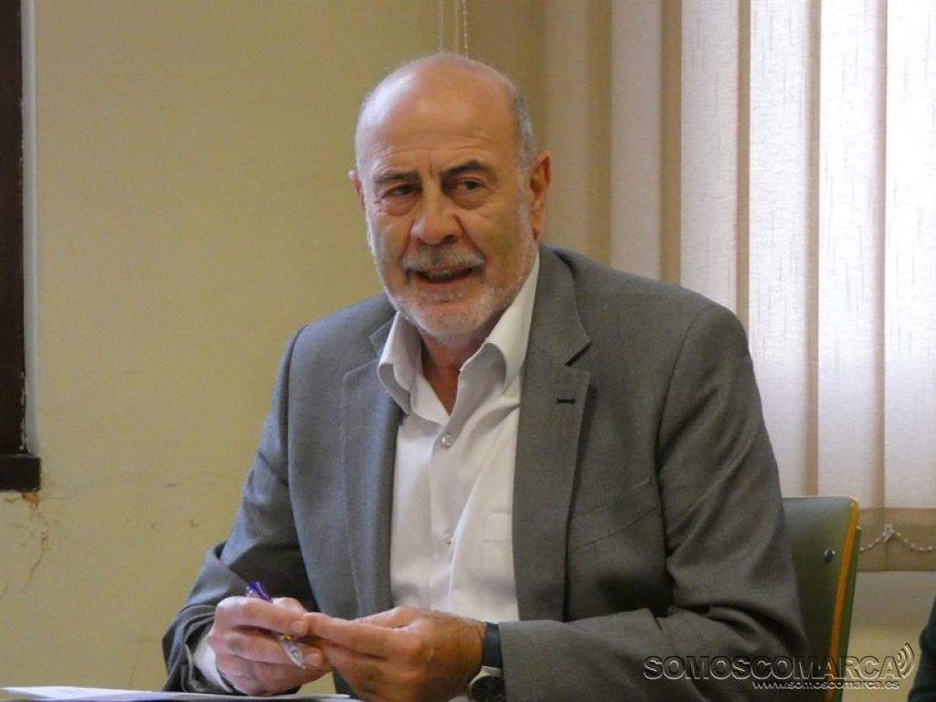 Doe fondamente a morte de Francisco García. Marcha un exemplo de compromiso con Galiza, de xenerosidade e de humanidade. É unha das persoas que máis admirei e das que máis aprendín no BNG, sempre co seu sorriso e optimismo.
 A súa pegada será imborrable e pode verse no seu amado