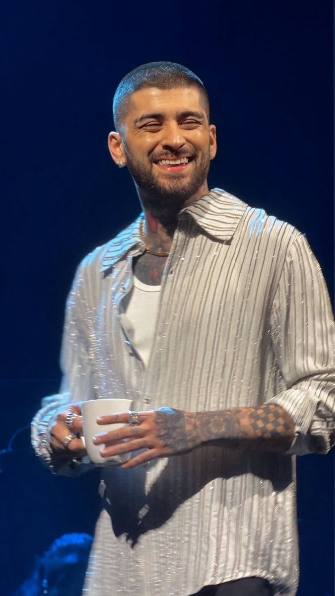 zainyliciouss's tweet image. THE CUTEST BAMBI 😭