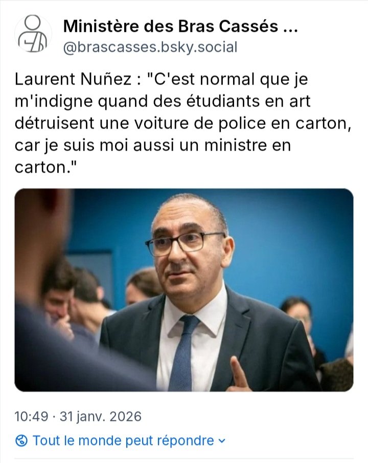 MuAM Musée des Arts Médiatiques tweet media