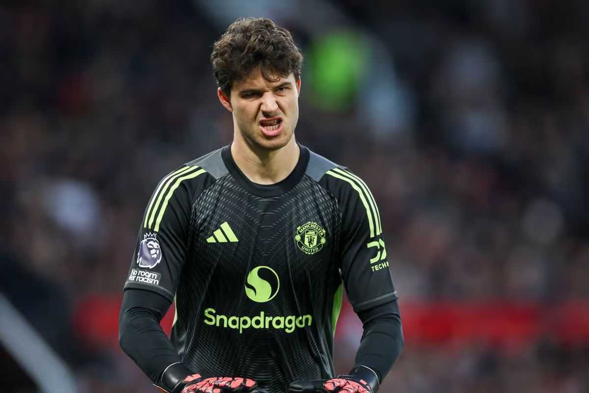 🗣️ Senne Lammens on the derby win: "The things you heard, like from the years past in Manchester, you think that you hope you can experience those nights."

"And I think that Saturday was one of them."

"So you try to, in the future, get as many of those nights as possible and