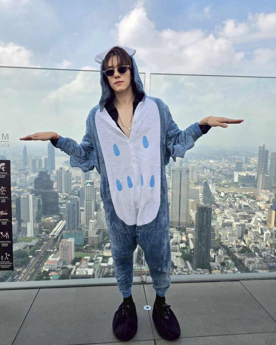 Hirunkit_'s tweet image. Life 🙂