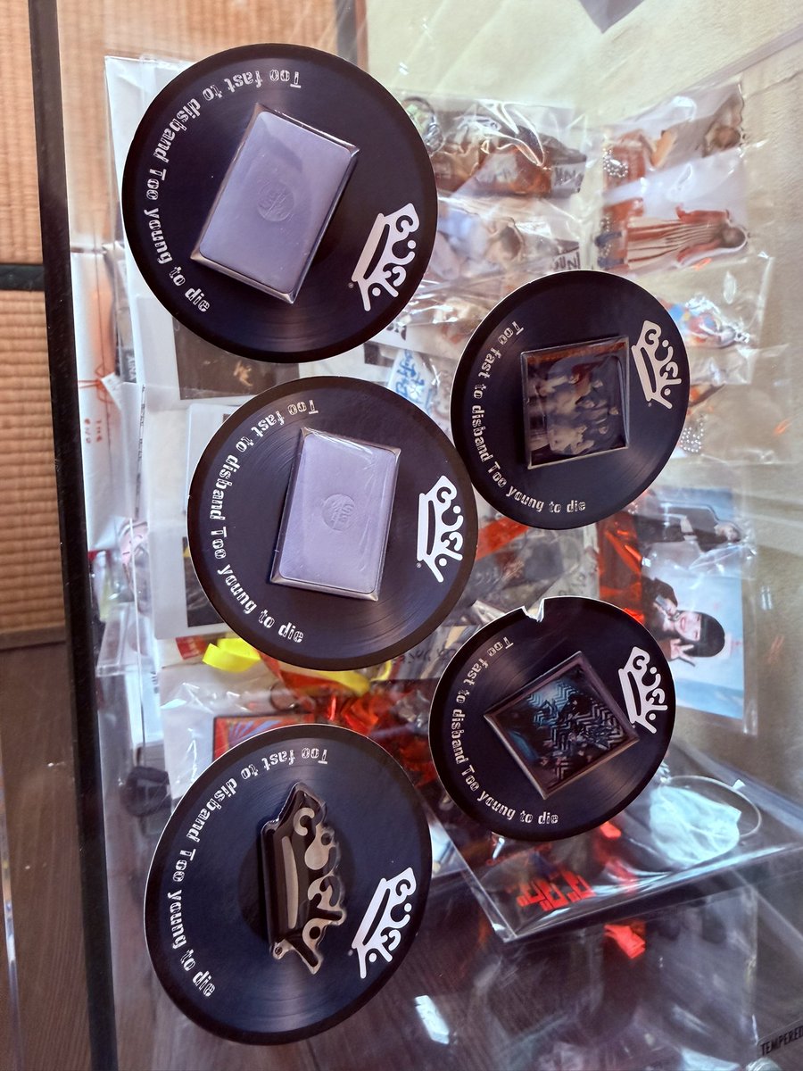 2時間かけてBiSHガチャやってきた 売り切れてなくて良かった😊 お