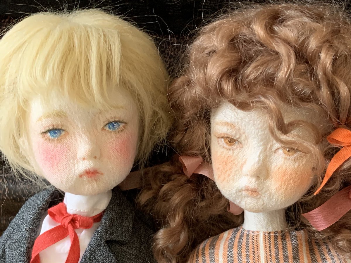 明日初日です！ #クラフトアート創作人形展 同じ型から生まれました