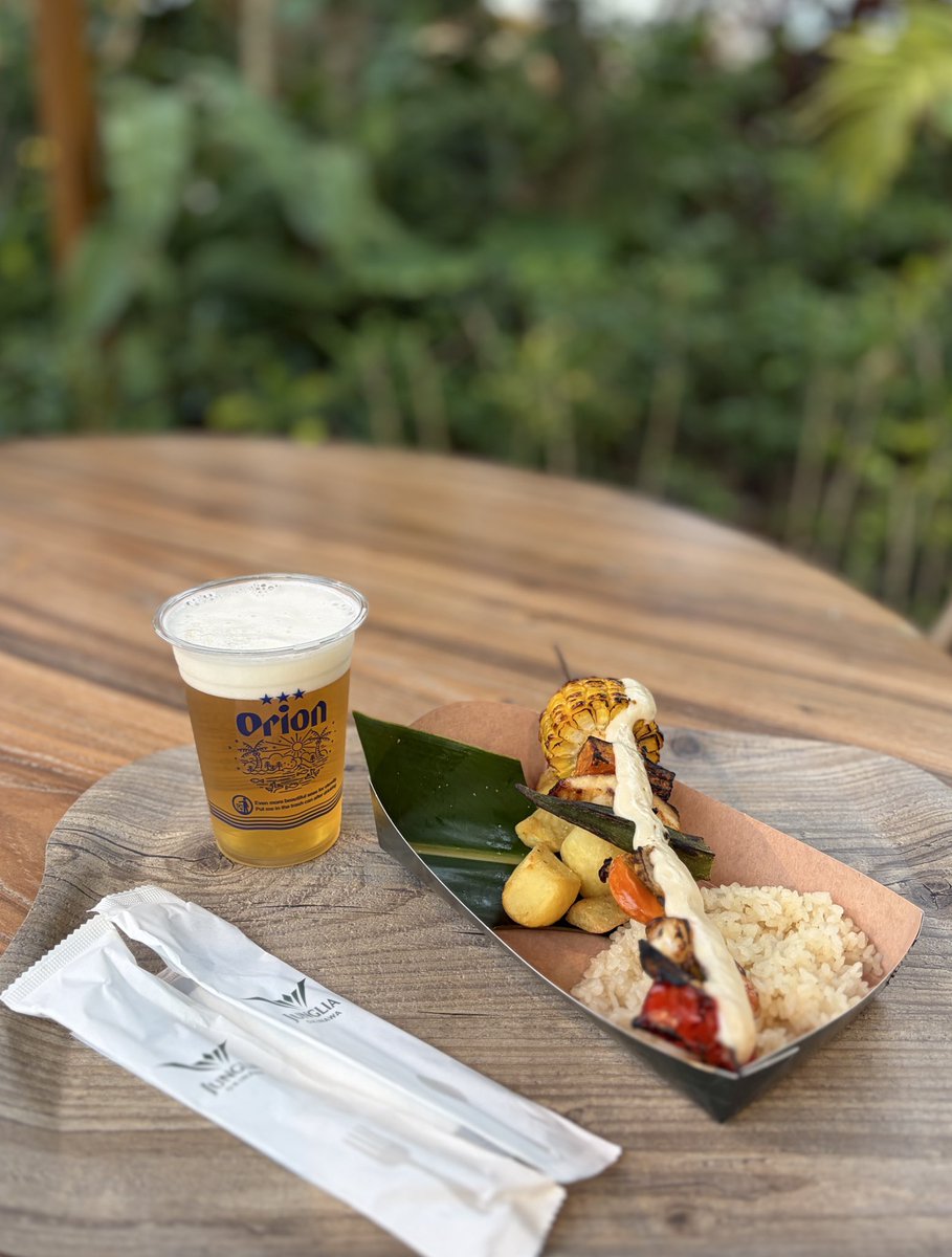 yukalog_'s tweet photo. 14時チケットでジャングリア🌿ダイナソーサファリプレミアムパスとミールクーポン500円付きでお得な気分♩体験系多めで敷地広く開放感◎整理券無いと乗れないの残念だけど、酷評の割に全然そんなことない！（平日閑散期空いてる、雨は辛いかも）これからもっとテーマパークとしてがんばってほしい！笑 https://t.co/HJNuGZ7Q9i
