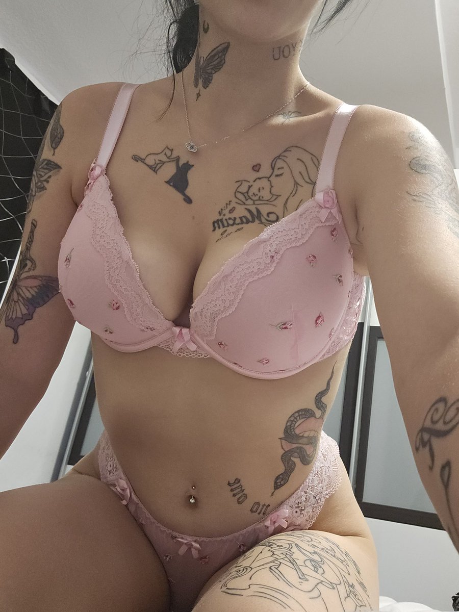 vanessa🤍🐭 tweet media