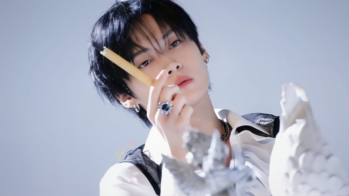 🖤🐱🤍 #リノ #리노 #leeknow #StrayKids