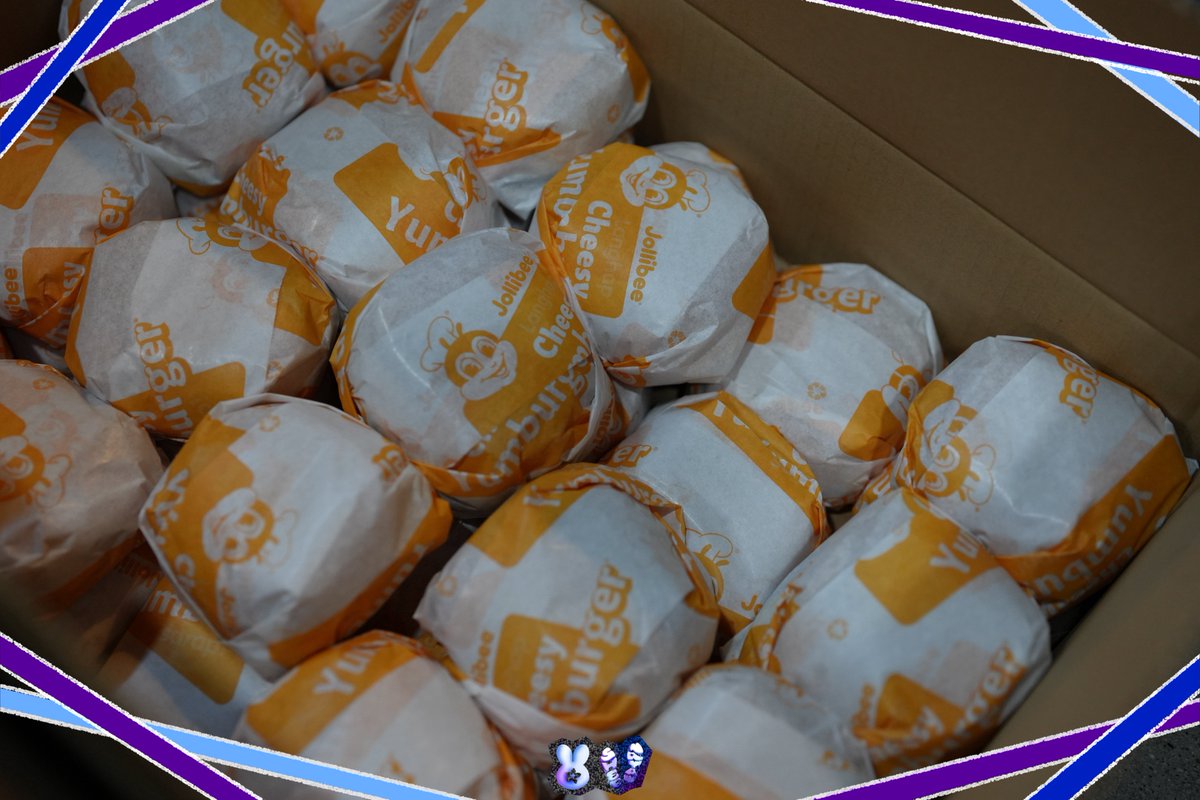 BiniSheenaOFC's tweet image. Thank you, Bestfriend! ❤️🍔

Big thanks to @Jollibee for spreading joy and good vibes. This event would not have been as fun as it was without you. Bida ang saya, always! 🫶🏻

#SHEEnayaw