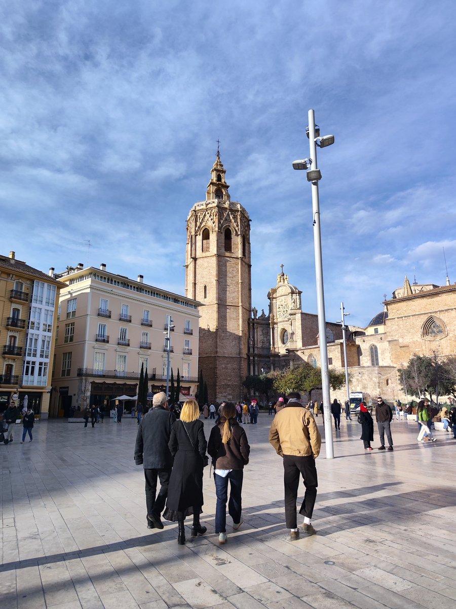 imation4430's tweet image. Buenos días #PiñaDigital. Tengo tantas ganas de vivir que me cuesta Dormir 😳. Hoy planazo 😁.