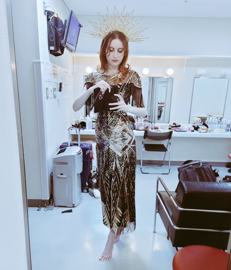 PernelleMusic's tweet photo. Break a leg! 🎤

#NIKKEconcert2026 
#NIKKE https://t.co/6GNwF72p62