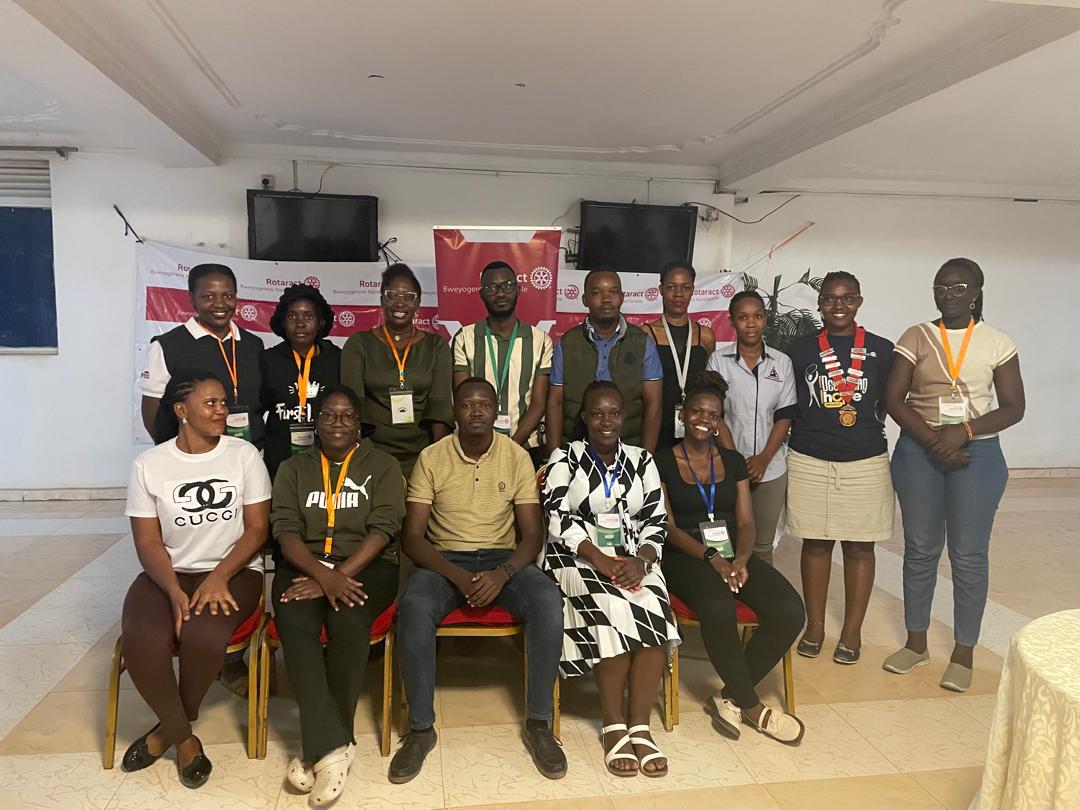 Destadia's tweet image. Appreciation to all participants and attendees of yesterday's Vocational Awarding Ceremony.

Notice: We will convene at @RihamUG today for the PLD Tour as scheduled. Looking forward to a productive session.

#DestadiaPLD 
#ClubDestadia 
#RotaryEyamba