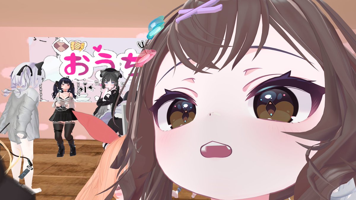 lua_rpvrc's tweet image. 昨日は久々にイベントに行ってきました！
メスガキとおしゃべりできるイベント…！ってことで行ってきたけどいつも通りのムーブしすぎてミラーマッチみたいになってしまった
めちゃ楽しかったです！また行きたい！
#おうちめすがき