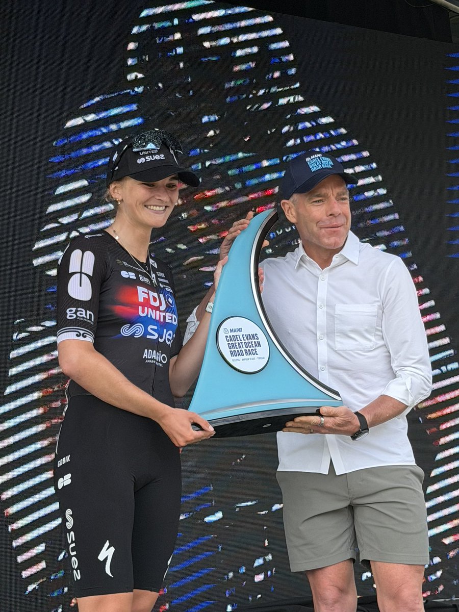 Ally Wollaston does it again.  #back2back #cadelroadrace