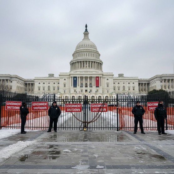 DidiKrypto's tweet photo. #RandomNews
🚨 HEFTIG:
🇺🇸 Die US-Regierung ist offiziell von einem teilweisen Shutdown betroffen. 🏛️⚠️ https://t.co/oIkw9nBWQr