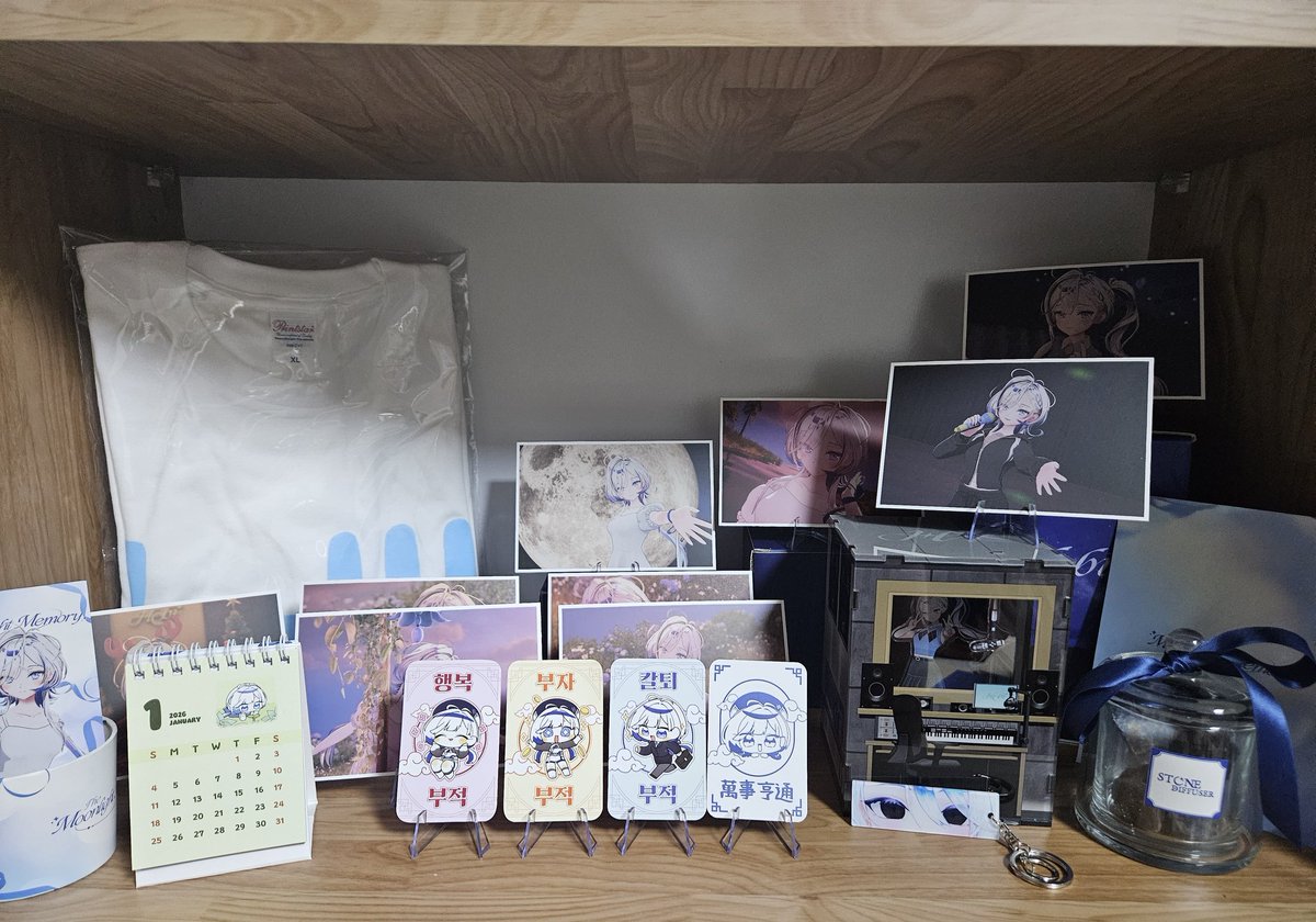 금빛도마뱀뱀이 tweet media