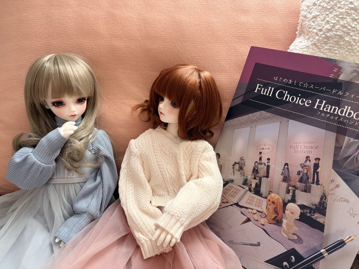 you_mogucha's tweet image. 鈴音花　
新しい子来るのかなぁ(*˘︶˘*).｡.:*♡

恋花雪　
マスターって優柔不断だからなかなか決められなくてきっと結局来ないわよ〜
( ´罒`*)✧

って言ってると思います笑
午後のひととき.｡.:*♡

#SDM #SD