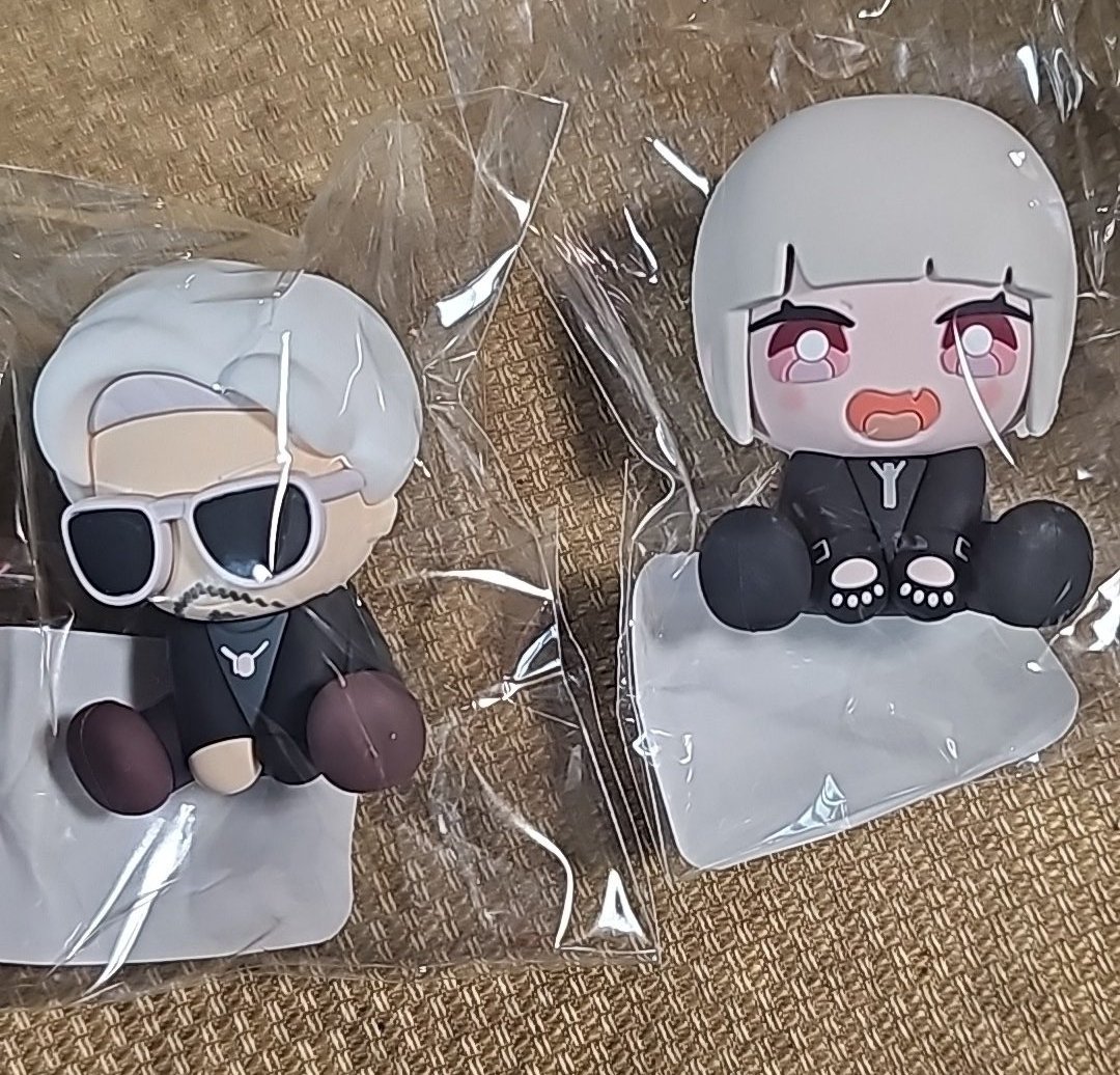 ｷﾀ━(ﾟ∀ﾟ)━! ヴァンねねくじのラバーフィギュア❣️ #ストグラ