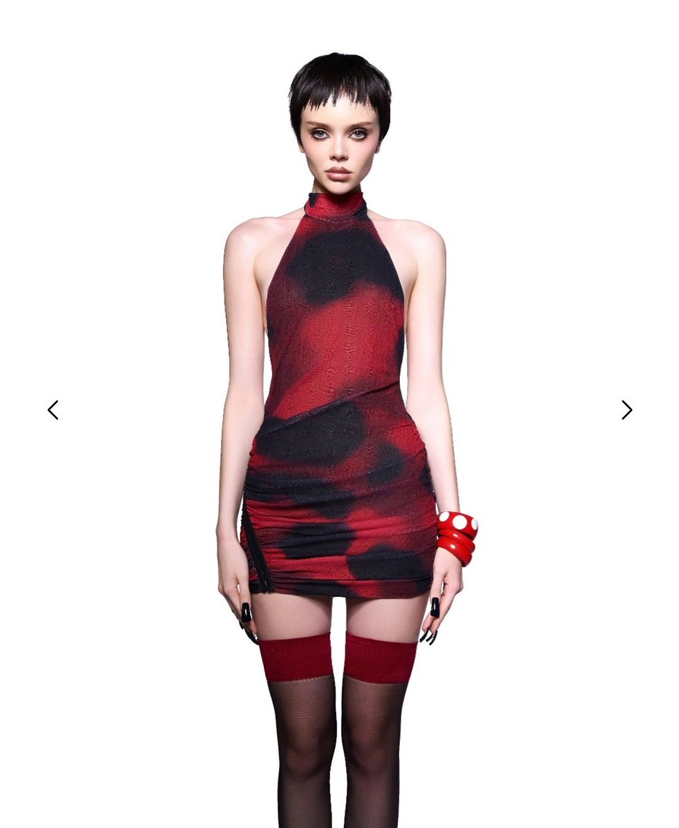 aespafshionindo's tweet photo. #KARINA wearing #LSoul vamp dress $180 / Rp 3,019,229 https://t.co/q49TvvN4y0