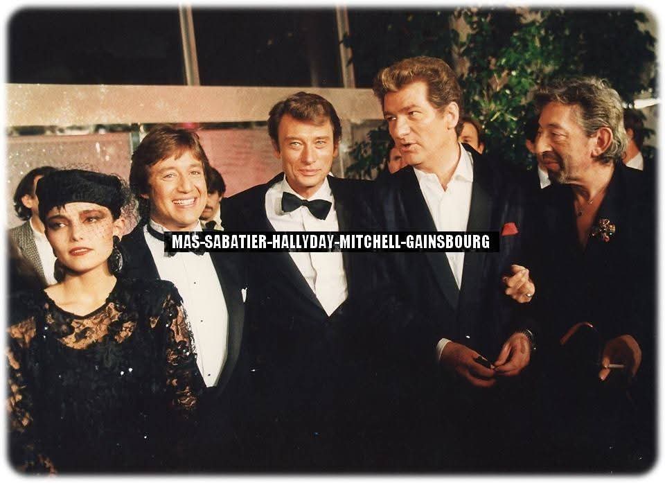 JEANNEMASENVRAI's tweet photo. [31/01/1986 - 31/01/2026] Il y a 40 ans jour pour jour,  Jeanne MAS était reçue par Patrick Sabatier dans " Le jeu de la vérité " d'Eddy Mitchell et Johnny Hallyday. Elle interprète alors  "Suspens", avec, à ses cotés au piano, Serge Gainsbourg.
(Photo : Gamma) https://t.co/Y0mqmqACnK