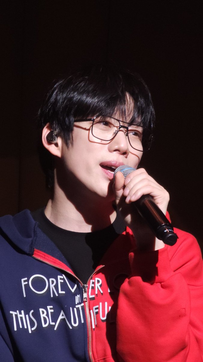 미친공연 미친 편곡.....그냥 미쳤다는 말 밖에 나오지 않아요