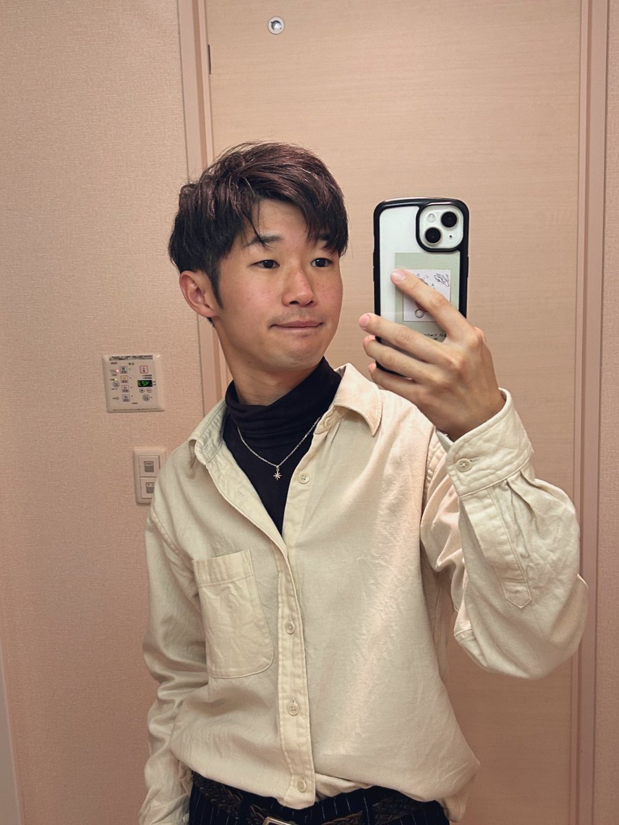 utauminaton's tweet image. 先週買ったおニューの服でお出かけ