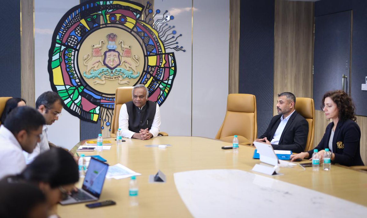 ITBTGoK's tweet photo. The Karnataka Innovation and Technology Society (KITS), @ITBTGoK signed a Memorandum of Understanding (MoU) with @JupiterMeta Pvt. Ltd. to undertake a comprehensive ecosystem study aimed at strengthening Karnataka’s innovation landscape.

@PriyankKharge
1/3 https://t.co/yLJUnlBoyI