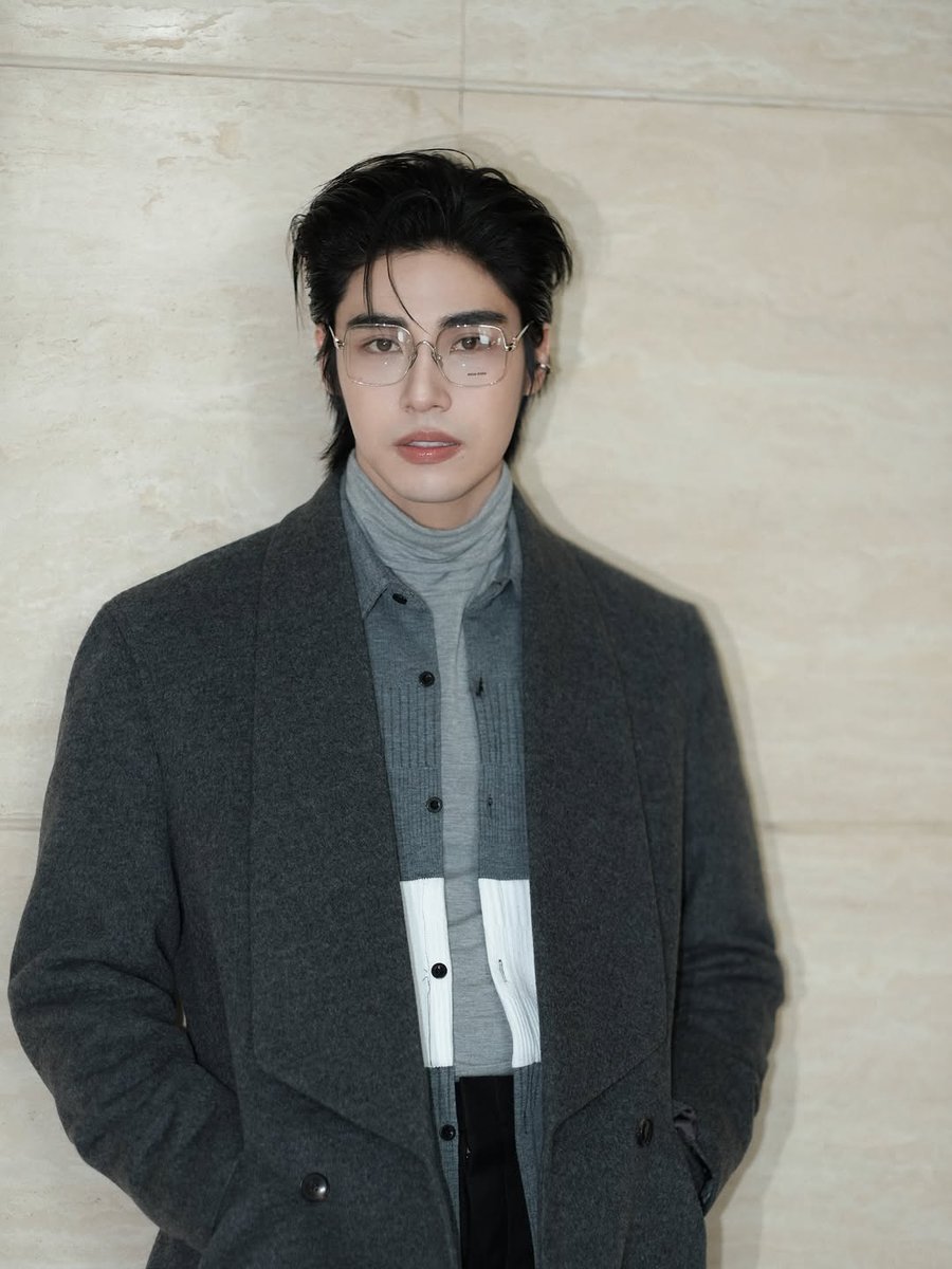 {31.01.2026}  ⟢  IG  Update ♡⟣

Poom新年中国签售会

#Poom2026首场重庆签售会
#poompps 

📍IG: ashitavajropala
🔗instagram.com/p/DUKseHciYUu/…