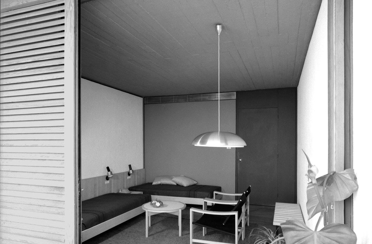 Detalles del Hotel Amalia en Delphi, Grecia. Obra del arquitecto Nikos Valsamakis construida entre 1963 y 1965.

#AmaliaHotel #NikosValsamakis #arquitectura #arquitecturamoderna