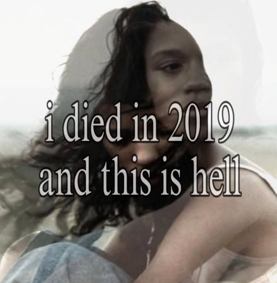 𝐭𝐡𝐞 𝐯𝐚𝐦𝐩𝐢𝐫𝐚 𝐬𝐡𝐨𝐰 🪦 (@horrorsthetics) on Twitter photo 