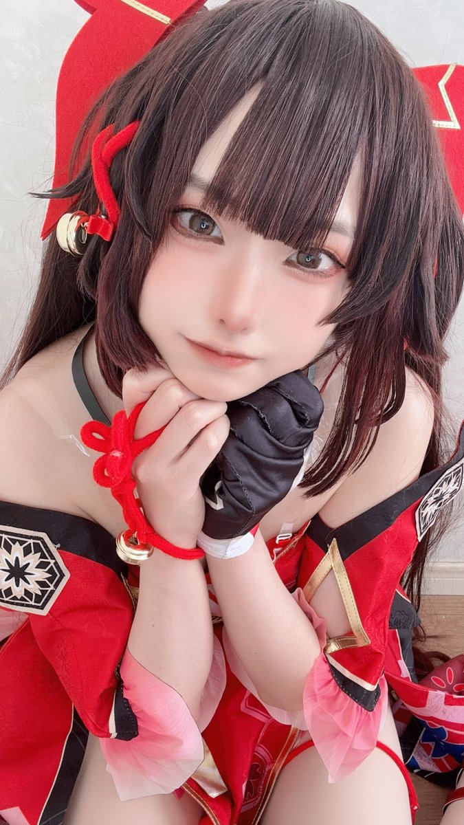 Alia_RoseDevil's tweet photo. 加工前の方が好きと言っていただいたので置いておきます https://t.co/l2n7sqv3bC