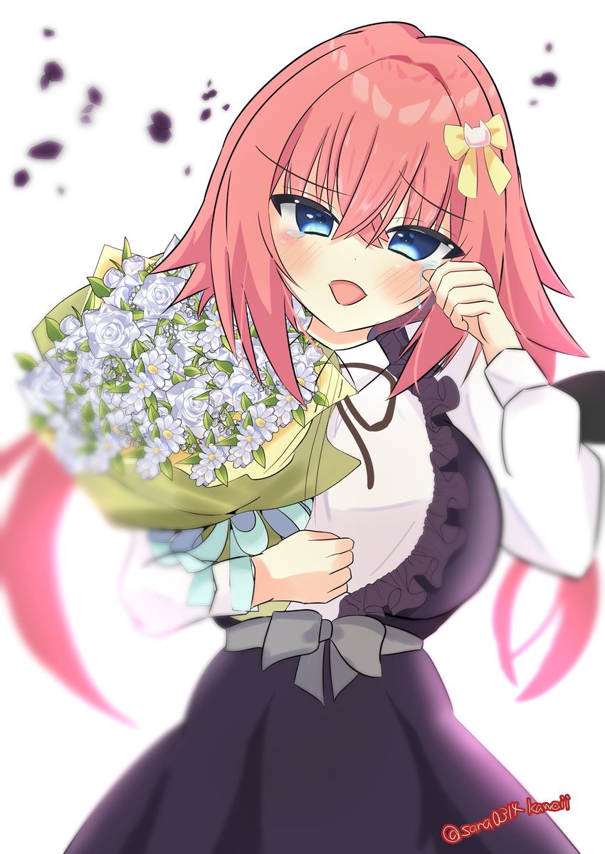 華乃ちゃんに花束を渡し、ました。
今年もおめでとう〜〜〜！！💐✨
#常磐華乃生誕祭2026