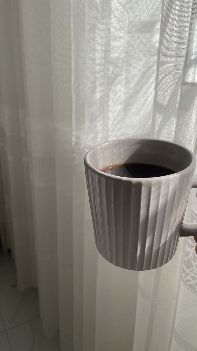 ذا لم تتعلم كيف تسند نفسك بنفســك ،
سوف تبقي دائماً تحـت سيطرة غيرك .