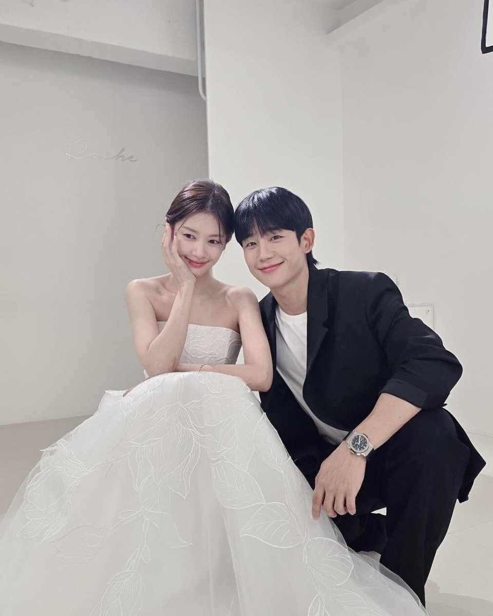 owook_writer's tweet image. For being the one I dreamed of, and so I love.
For being nothing like it, and still I love.