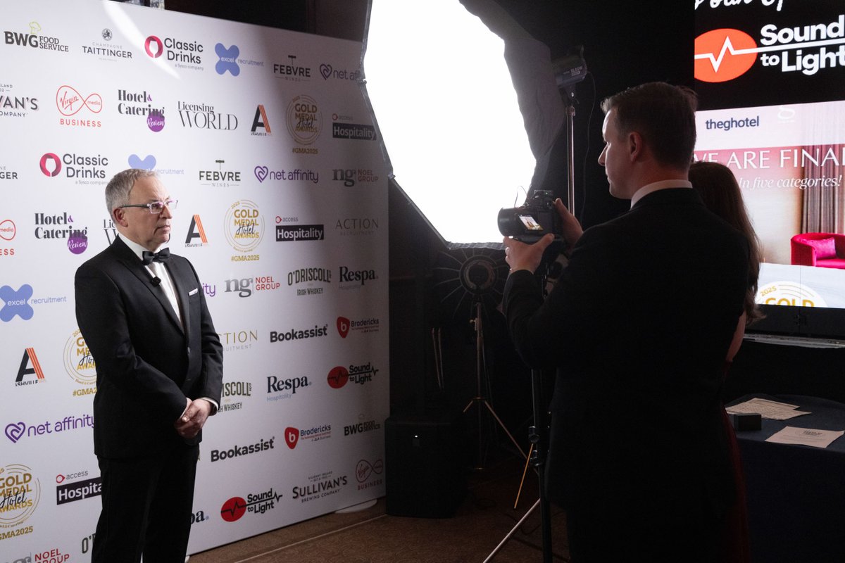 Bookassist tweet media