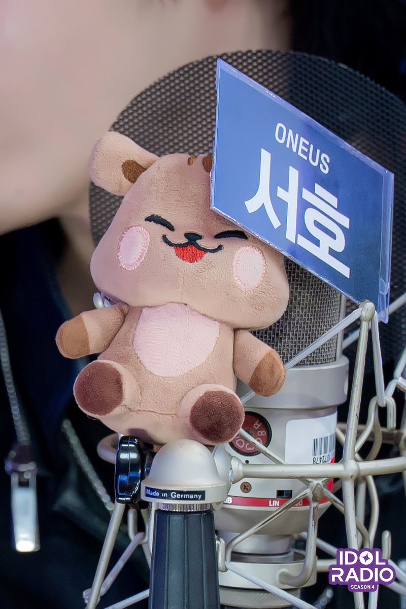 <a href="/official_ONEUS/">ONEUS</a> 원어스에게 애정 가득한 
피드백 연락 부탁드립니다🥹 #서호

<a href="/official_ONEUS/">ONEUS</a>