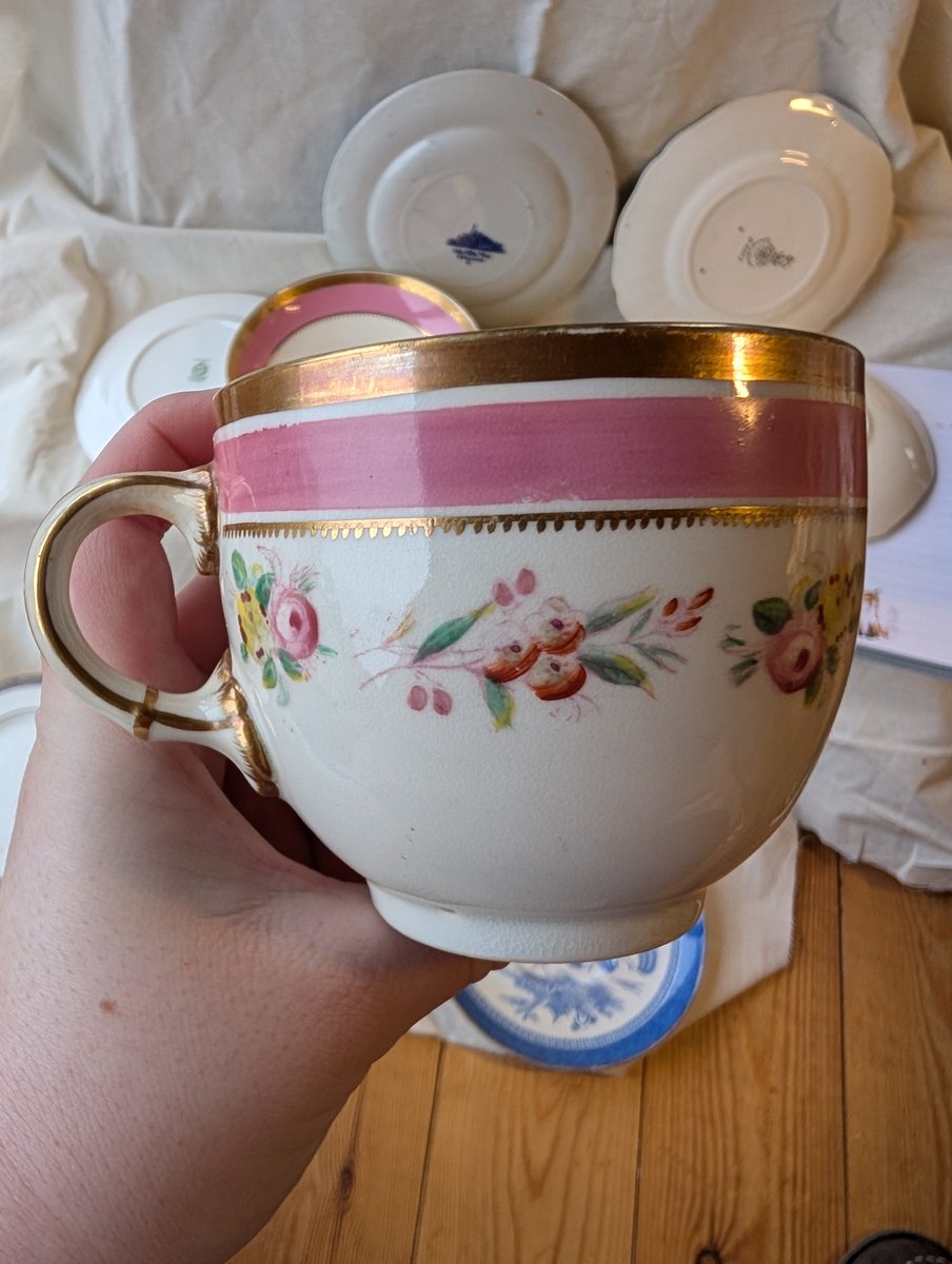 Lily Slade tweet media