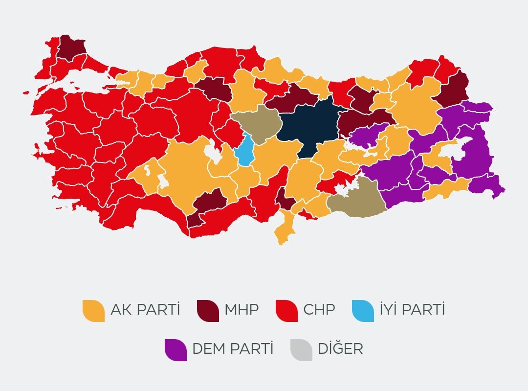 Bu seçim sonucuna bakarak org*zm olanlar gerçeğin ne olduğunu ya bilmemezlikten geliyor ya da bilmiyor.

Bu tablo, AKP'lilerin AKP'li belediye başkanlarının yolsuzluklarından, hizmetlerinden memnun olmadıkları için AKP'ye tepki oyu kullandıkları seçim sonucunda oluştu.

Bu konuda