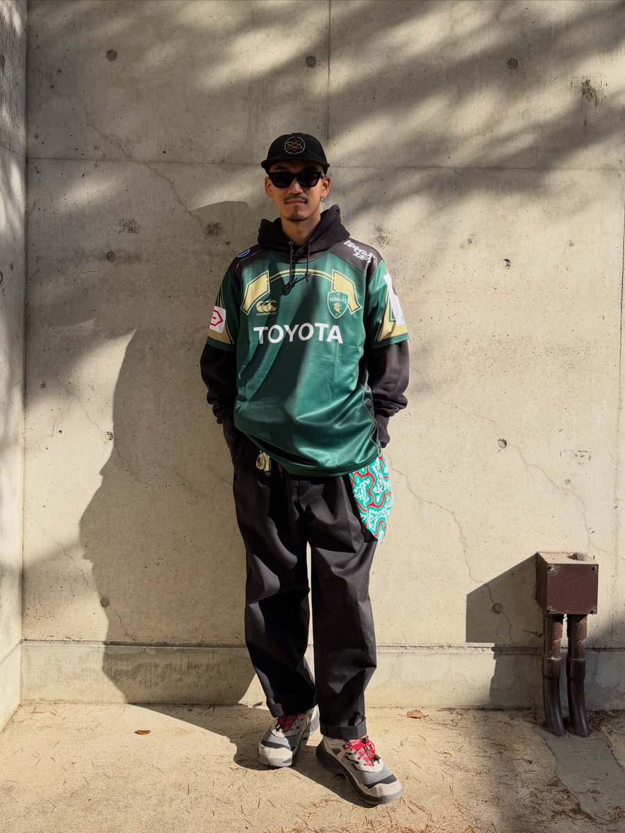 観戦の日だけじゃ、もったいない。 レプリカジャージーを、 街の