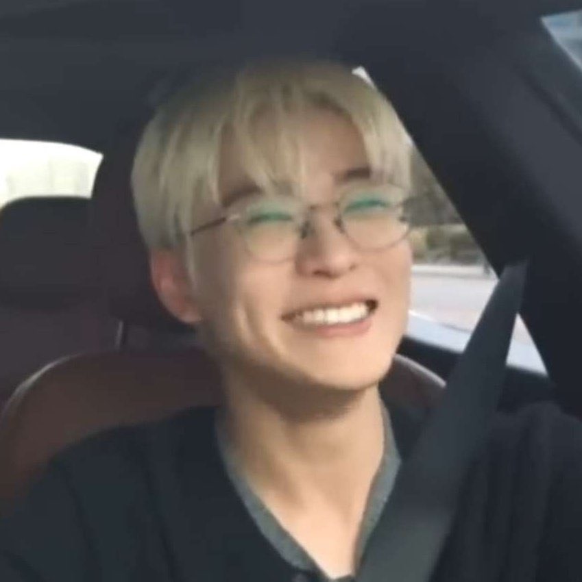 jaeyuno_j's tweet image. แจฮยอนเหมือนหรือไม่ 5555555555555