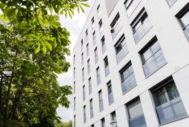 FLCconstruccion's tweet image. 🏚️El déficit de #vivienda en España supera los 800.000 #inmuebles, según #UVE Valoraciones

Vía @europapress 

europapress.es/economia/const…