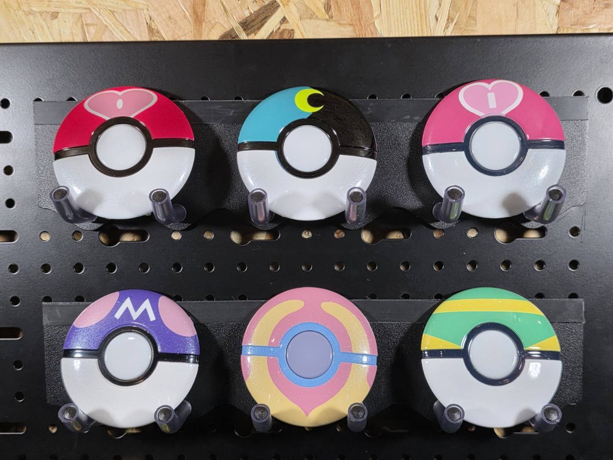 Pokemon Go plus customizadas