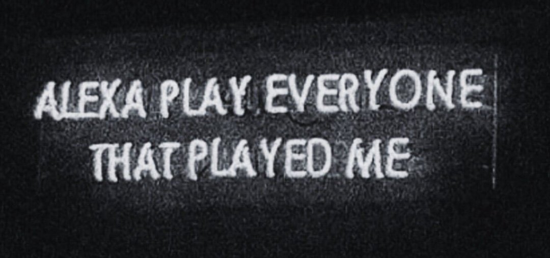 Mini Archillect tweet media