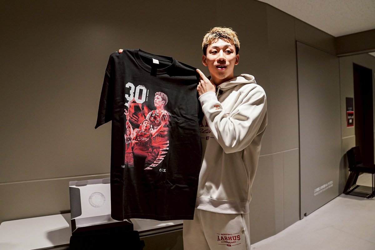 今村佳太 選手 誕生日Tシャツの受注販売期間は本日23:59まで💦 お渡し