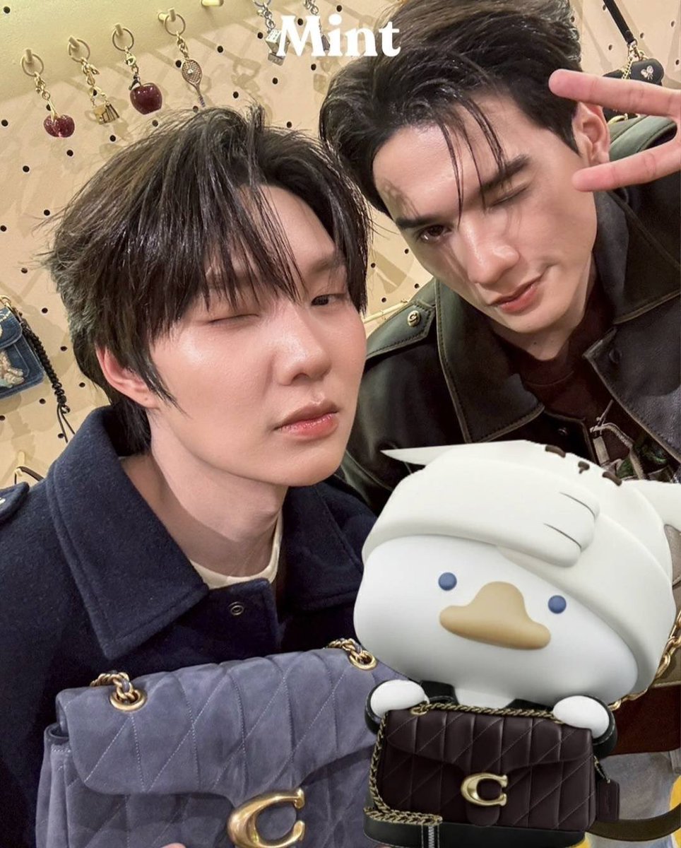 พาหลานมาด้วยรอบนี้ พี่อัศวินขอท้า ภารกิจที่2 เย็นนี้ทุกคนทานเมนูอะไรกันค้าบห์ เสนอมาหน่อย

GOAL 🌟

✅Repost : 350
✅Like : 350
✅เมนชั่นกับโควท : 200

 #CoachNYxKengNamping 
KNP TFO AT COACH SHOP