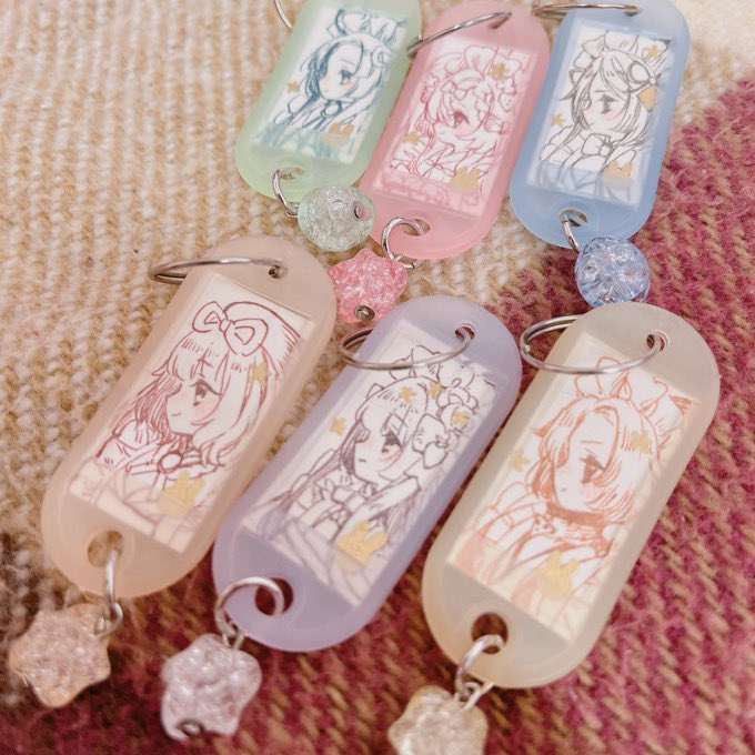 【お知らせ✎】
2月3日からローソン・ミニストップ様と『純喫茶うさぎ』のプリントコラボをさせていただくことになりました🙌(※詳細は後日)

コラボ記念に特別に個展にて販売したキャンバス作品やグッズ、ぬいぐるみや他オリジナル作品をBOOTHにて期間限定販売します!#kamuicaferabbit

🔽詳細リプ🔽 